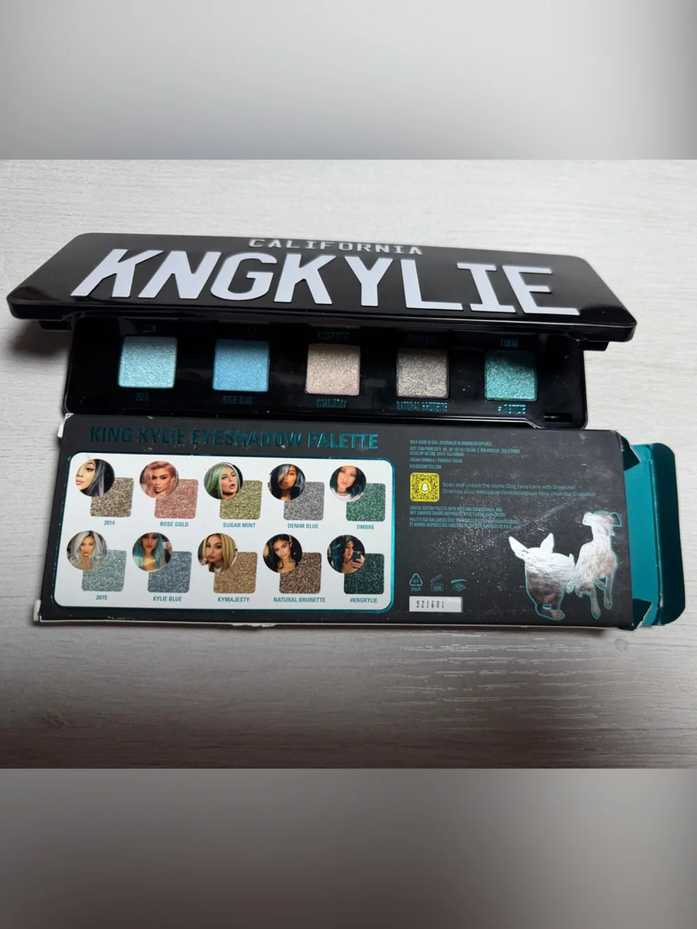 Kylie Cosmetics bright teal